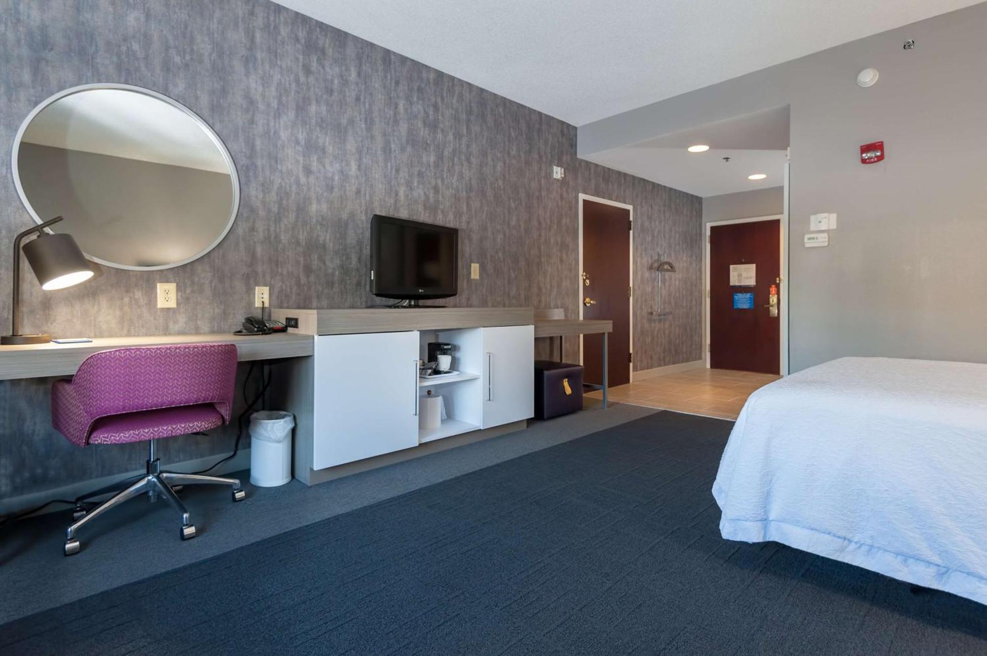 Hampton Inn East Windsor Εξωτερικό φωτογραφία
